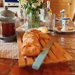 De Lendrevie Tatil Evi