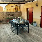De Lendrevie Tatil Evi *